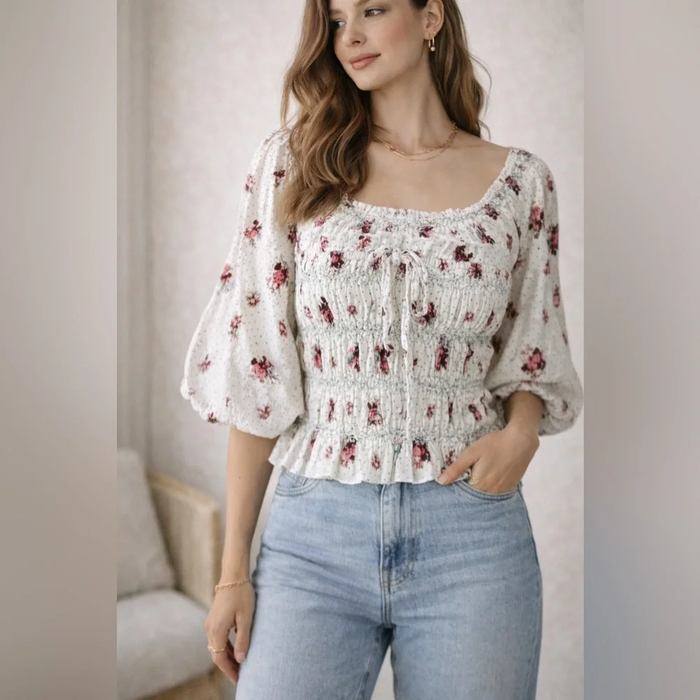 Anthropologie Floral smocked Peasant top Boho cottagecore puff sleeve blouse NWT